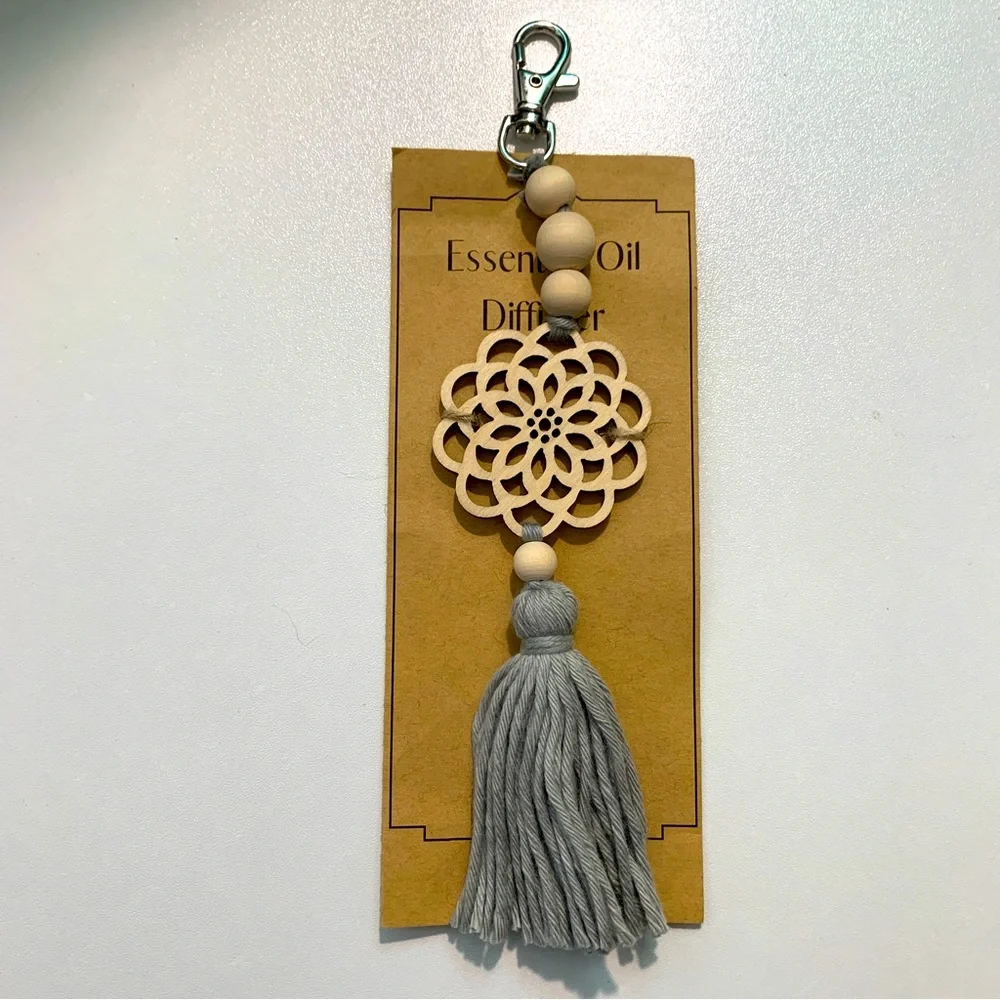 Essential Oil Mandala Keychain Diffuser with Wooden Beads and Gray Yarn Tassle